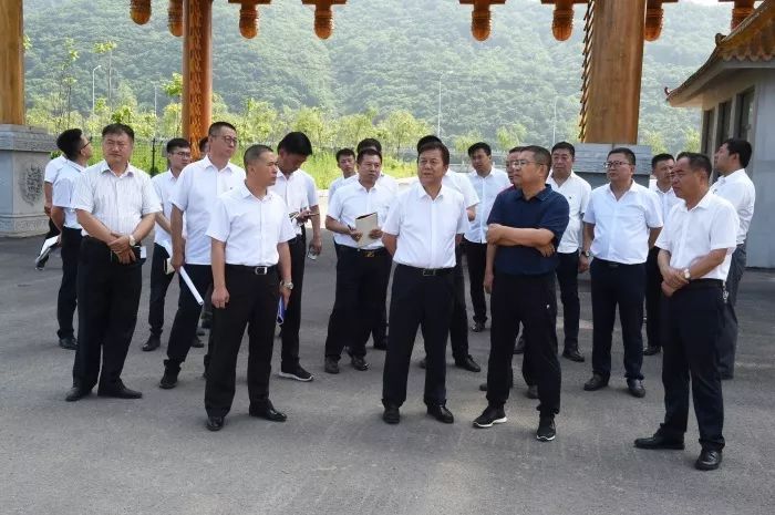 加快建设加速达产纪凯平率队开展全区项目巡检