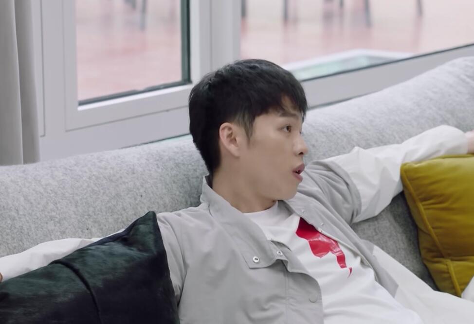 原创米邵飞排名很低为什么韩商言还一直邀请他去kk亚亚说出了真相