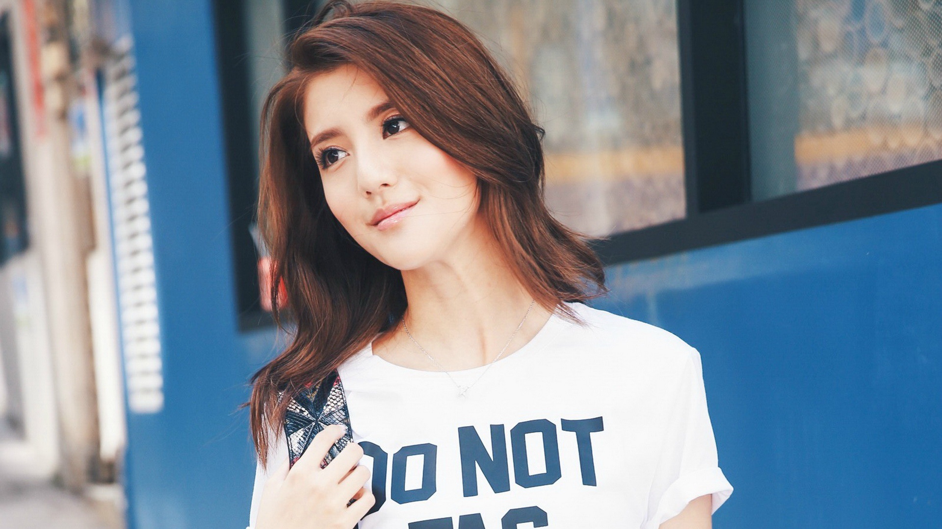 原创曾和林峰恋爱5年现与富二代分手开直升机出游洒脱有魅力