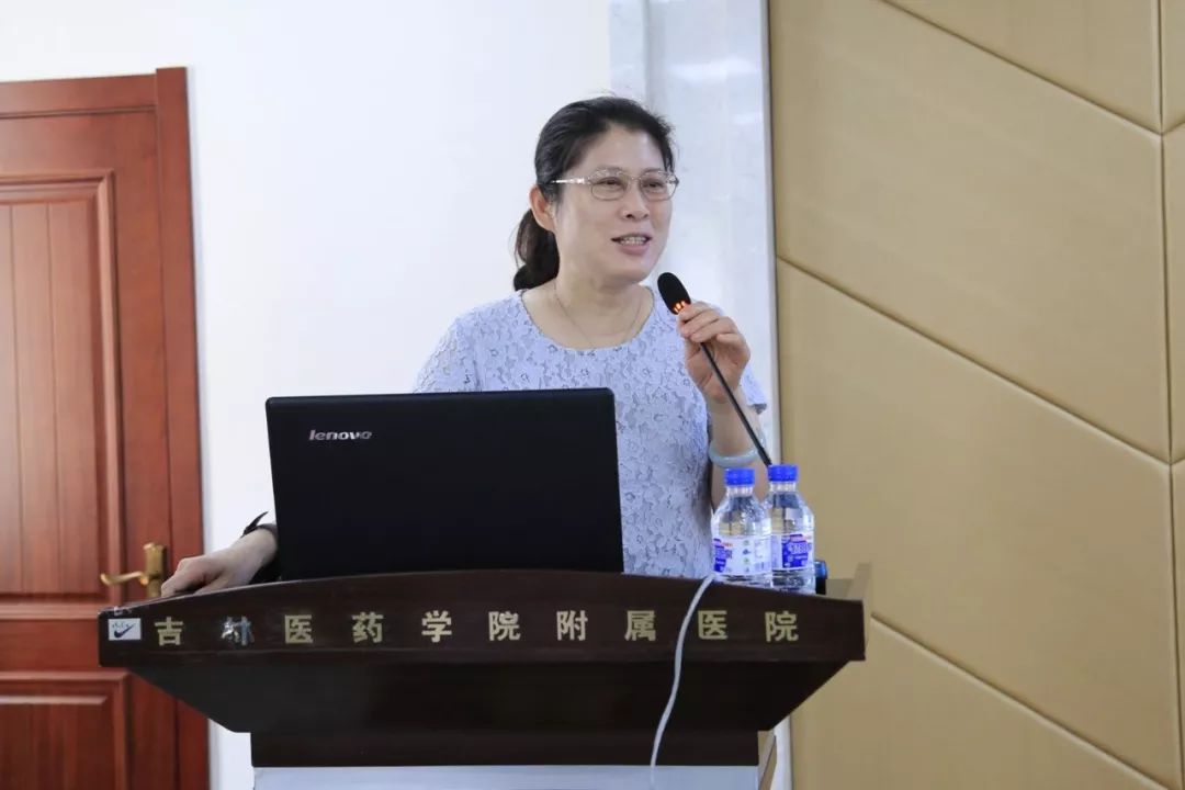 01罗萍教授02崔明姬教授03远航教授04王慧颍副主任护