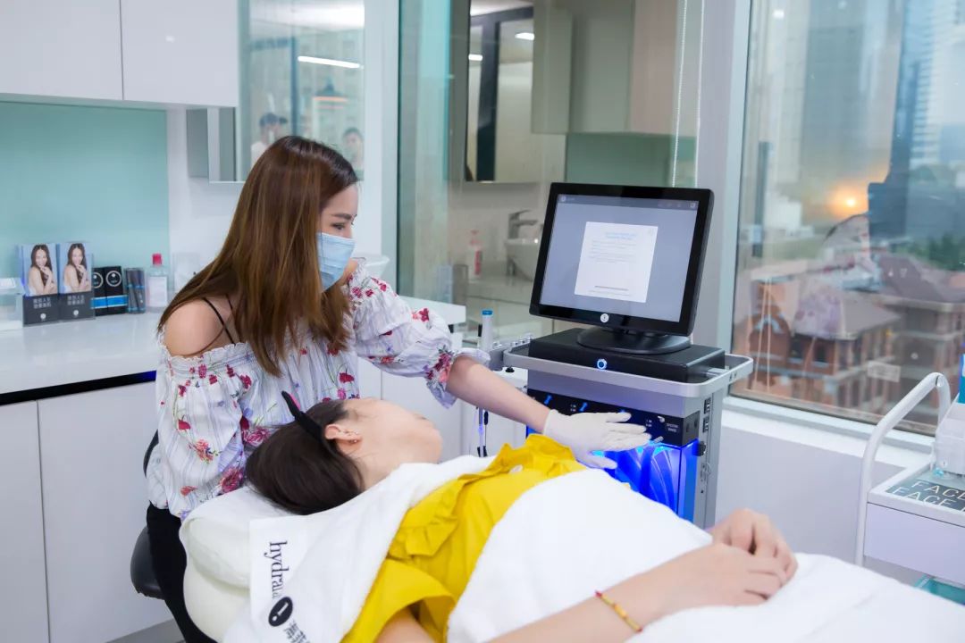 顶级护理疗程海菲秀30分钟让你拥有发光美肌