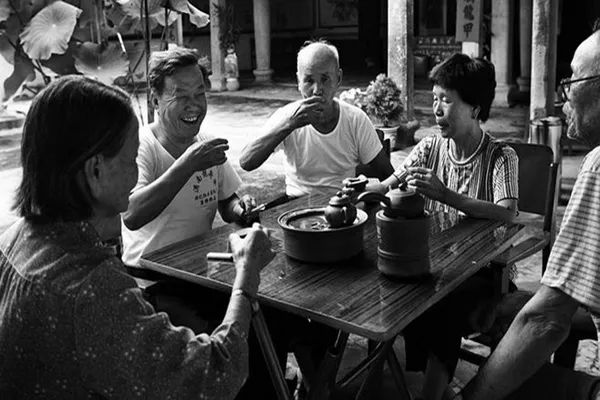 【工夫茶里的工夫】作为唐宋以来品茶艺术的流风余韵,被称为中国茶