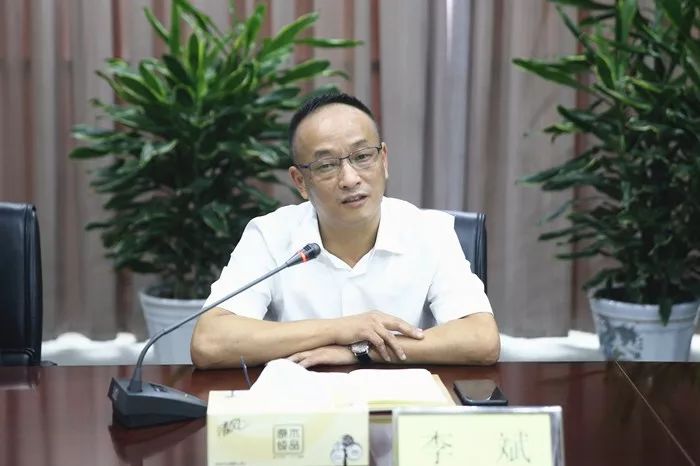 余姚市人民医院落实党委领导下的院长负责制陈锋同志任党委书记陈利群