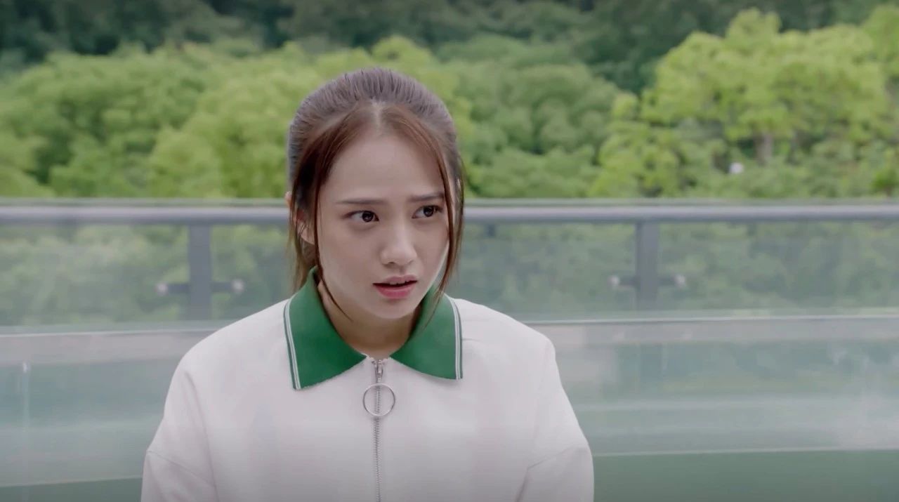 《亲爱的,热爱的》佟年"中国好舍友",舍友十年追星,梦想成真_亚亚