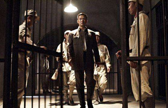 原创燕子李三收他为徒从国民党监狱成功越狱后做了二野二纵队政委