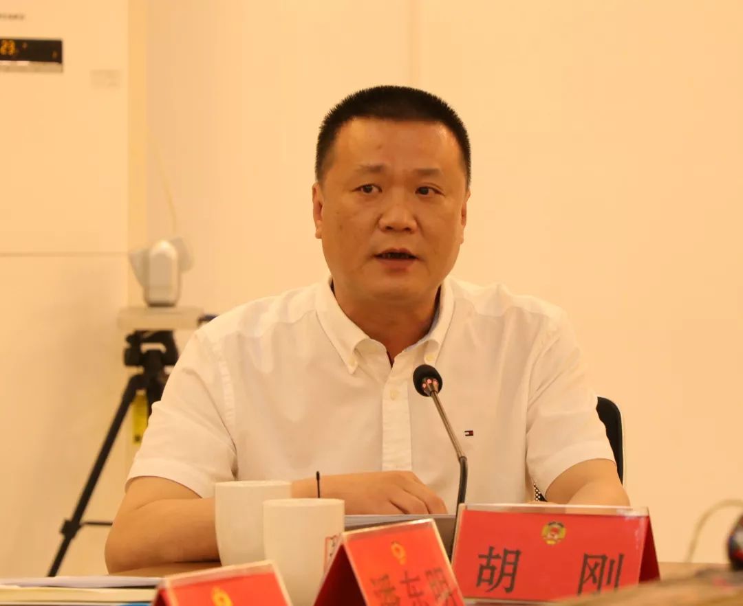 县委副书记,县长胡刚对省,市政协领导的到来表示热烈欢迎,对遂昌农村