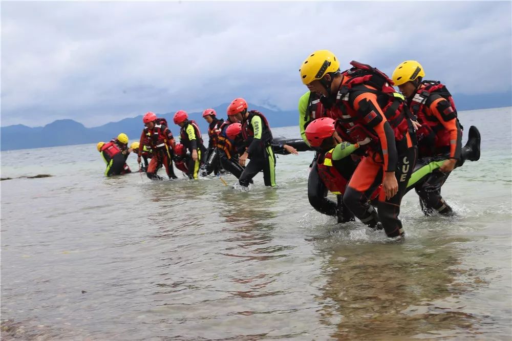 当暑期遇上汛期 水域救援实战演练必须安排一波