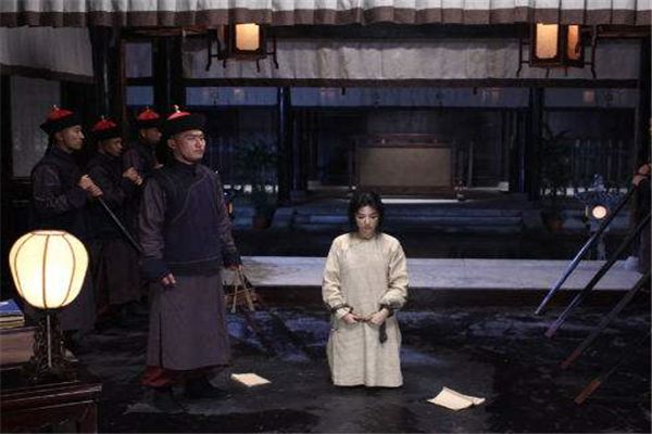 他审判秋瑾一案,为何在秋瑾就义百日后,也选择自缢?