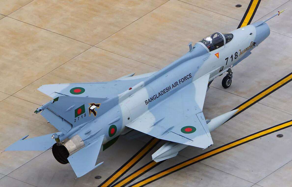 直到前几年才完成的歼7出口型生产任务是那款换装了全面换装了西方航