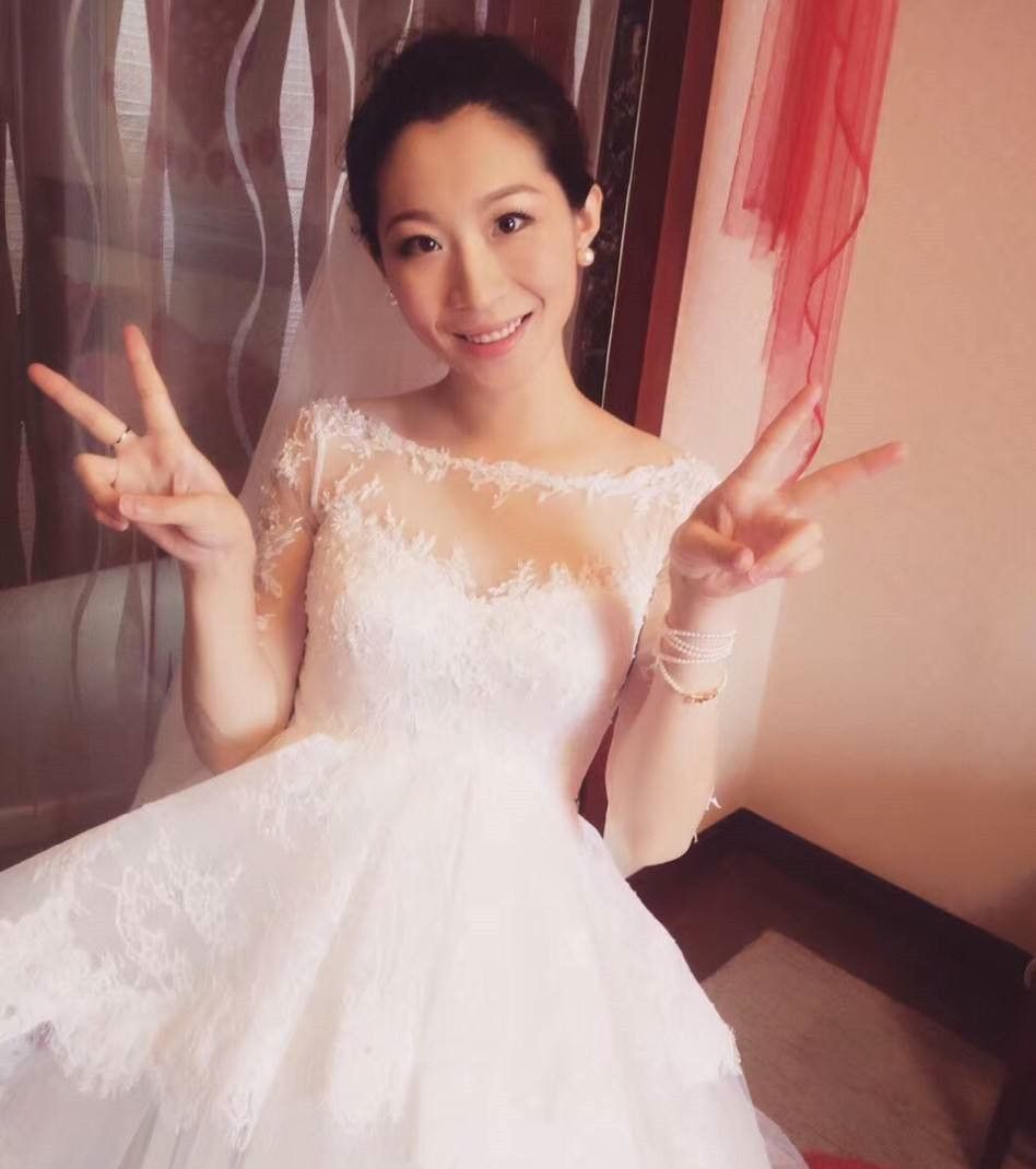 奥运花滑"女神"无奈退役,如今生活甜美_张丹