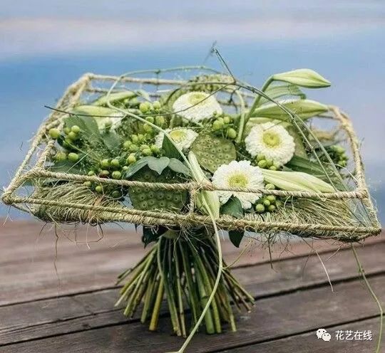 螺旋平行架构花束还有这么多种吗