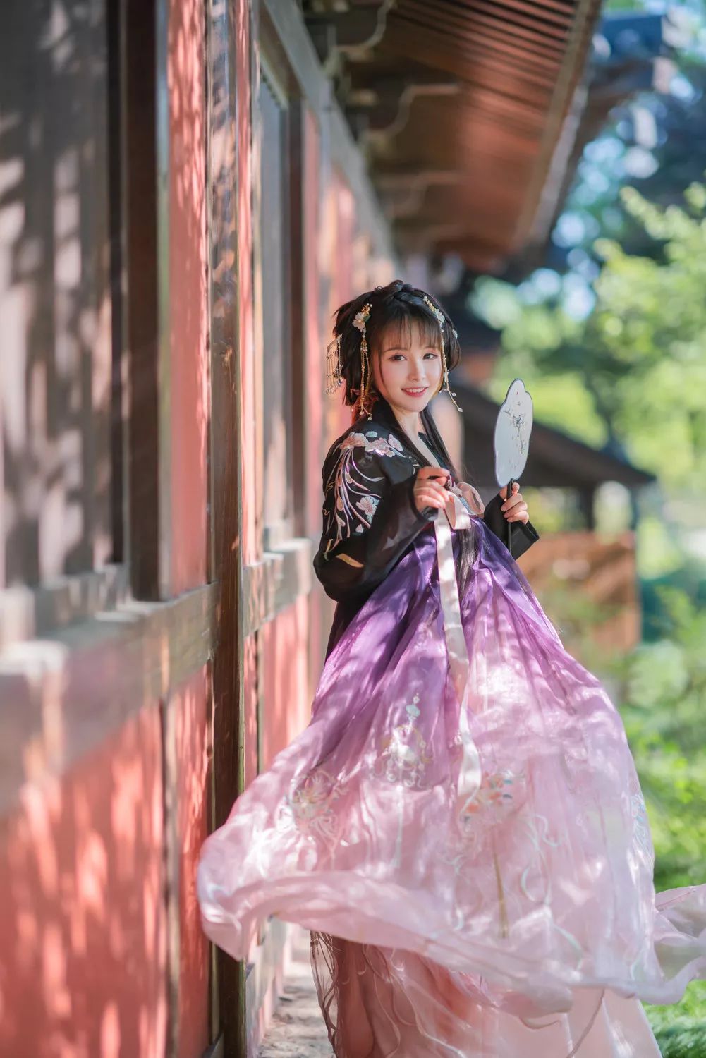 天下佳人 | 光影撩人,衣裳楚楚,美得窒息!