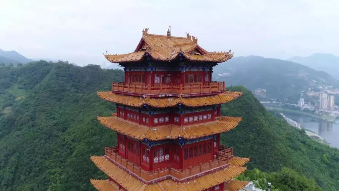 2012年,紫阳置县500周年,当地政府在紫阳县文笔山山顶再次复建了紫阳