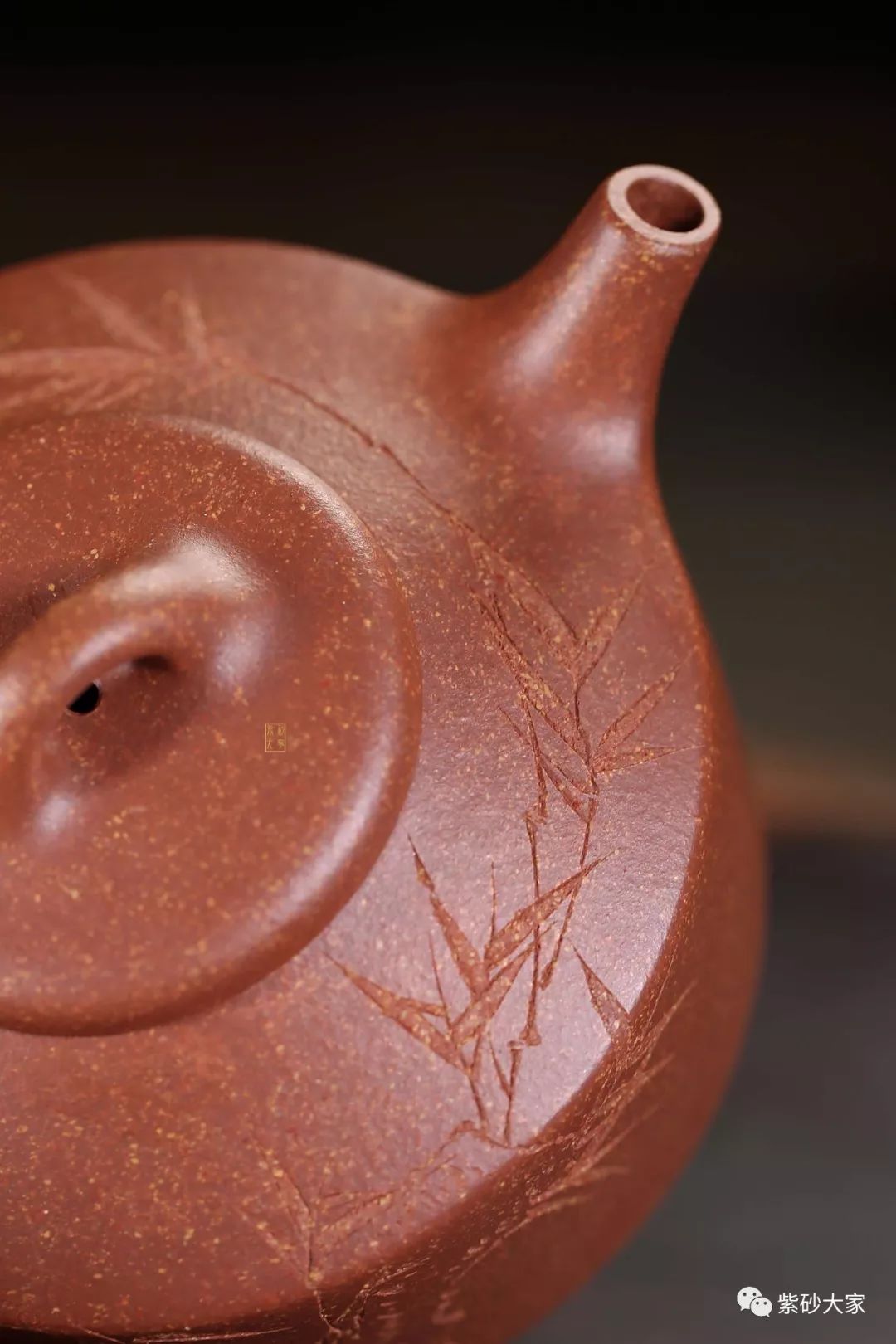 紫砂新秀蒋成龙铭石装饰镜瓦