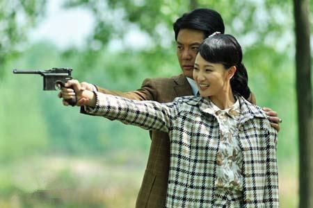 与狼共舞2今播程程cp在快节奏谍战里再续前缘