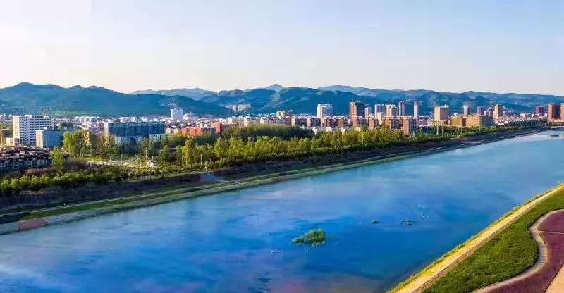 河南思客18位知名作家社科名家助力卢氏乡村振兴