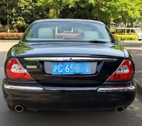 05年短轴八缸美洲豹,这才是真正的捷豹,阿三玩的那个不算_搜狐汽车