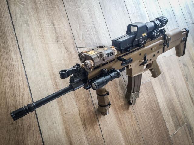 scar是什么枪美军最精锐特种部队才有资格使用中文名非常响亮