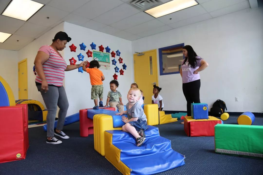 优贝乐走进菲律宾把优贝乐带给全世界的孩子们