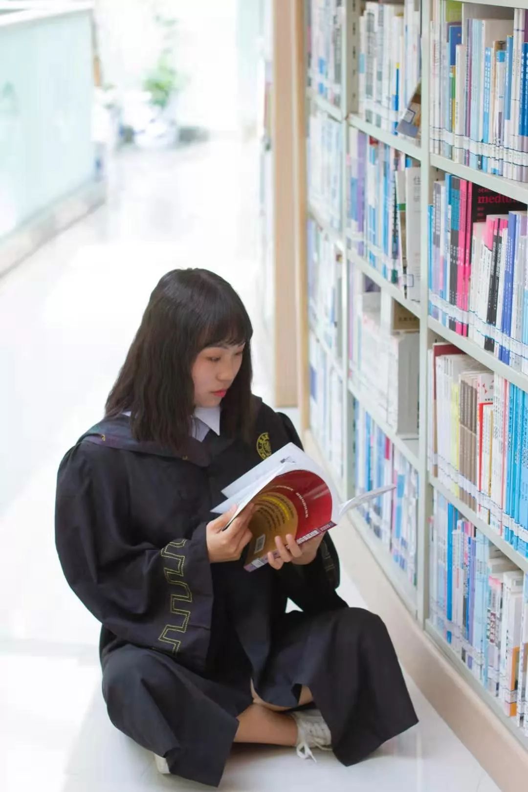 现实版提灯女神丨锦旗,表扬信……培华女孩为何如此优秀_郭亚琴