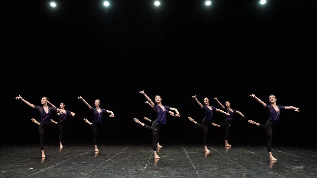 北京舞蹈学院中国古典舞系2016级基训结业课汇报