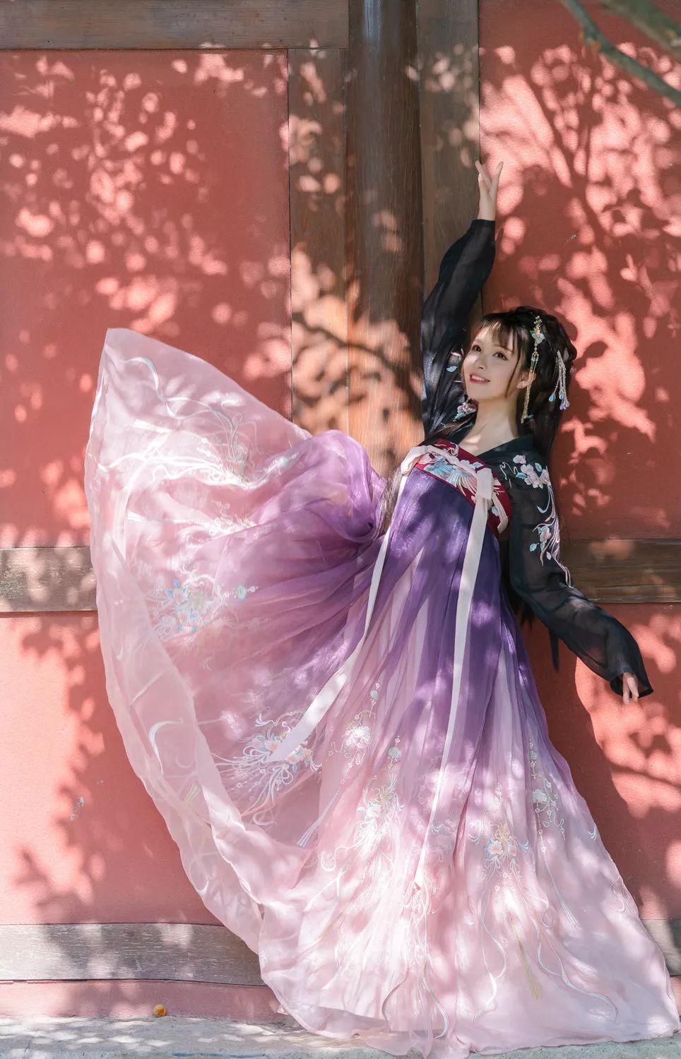 天下佳人 | 光影撩人,衣裳楚楚,美得窒息!