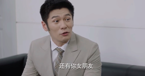 亲爱的热爱的项总说要追求佟年韩商言眼神能吃人米邵飞更惨