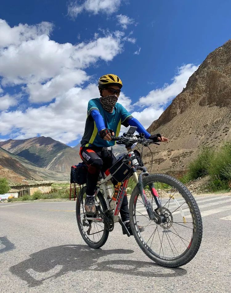 (骑行318游记)逐梦拉萨d15:八宿翻安久拉山到然乌
