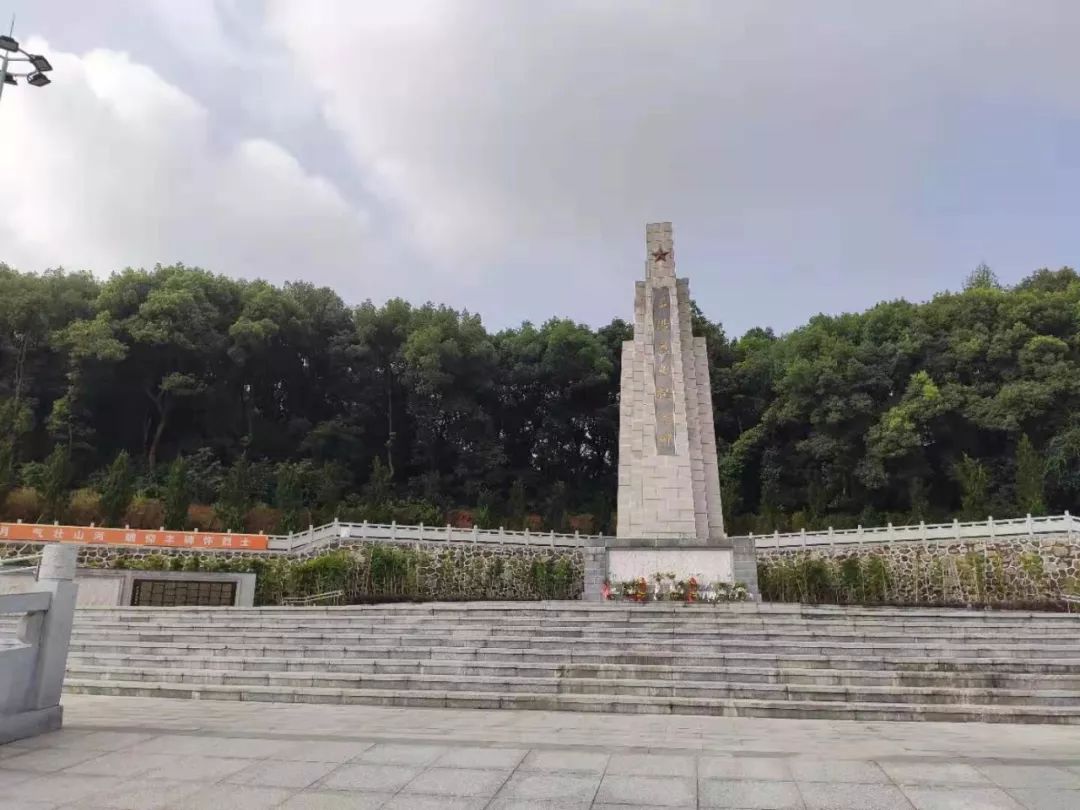 益阳有14800平方米的烈士纪念广场,有开放性公园,还有.