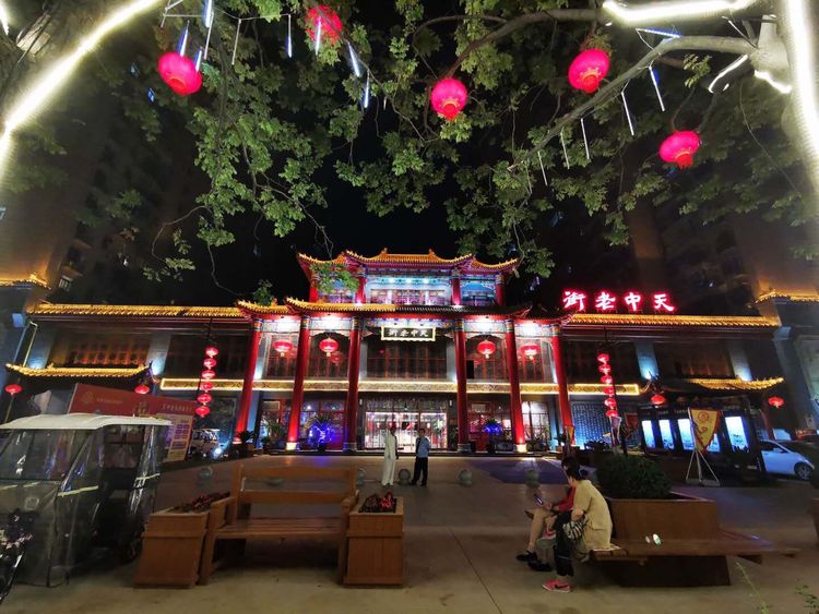 天中老街免费扎啤已备好就等你来喝个痛快