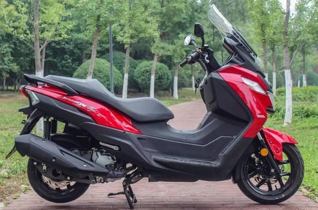 288万国产巡航踏板来了配abs电喷续航400km油耗仅3升