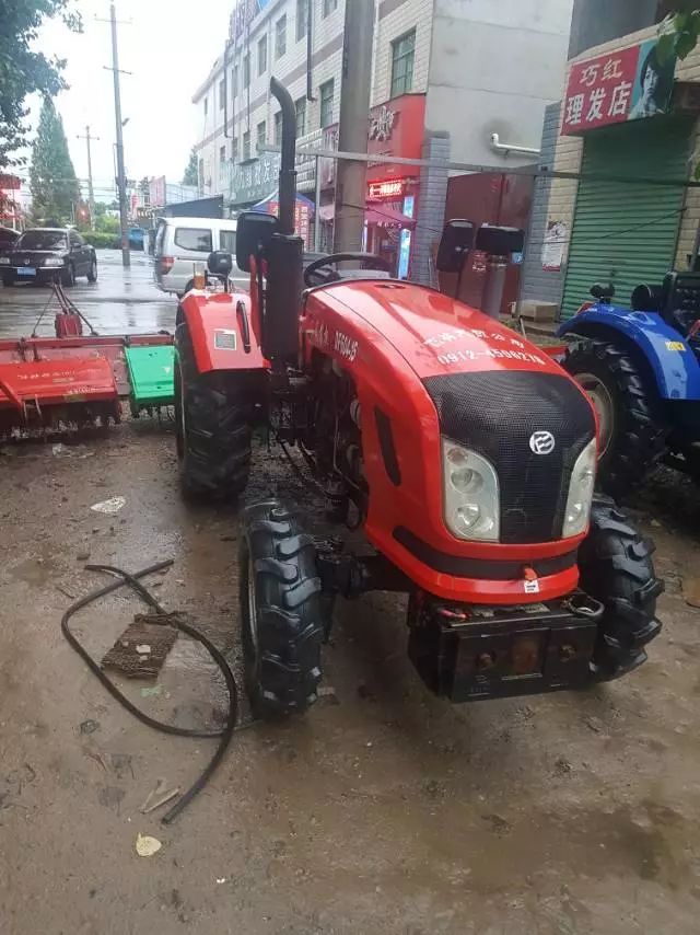 256万出售东风604拖拉机