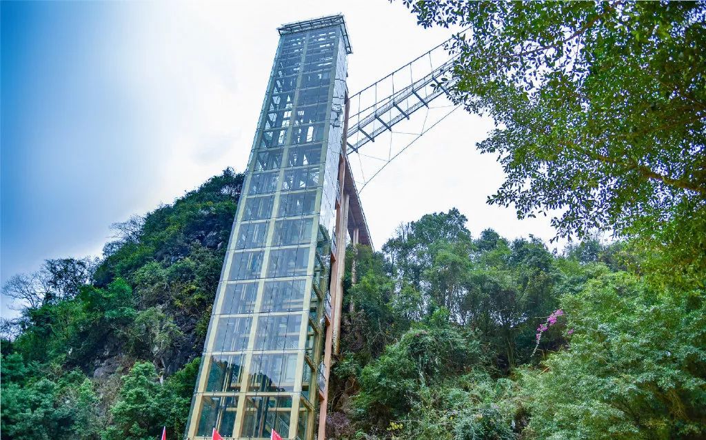 奇幻刺激之旅英德宝晶宫一日游感受急速飞升的天梯