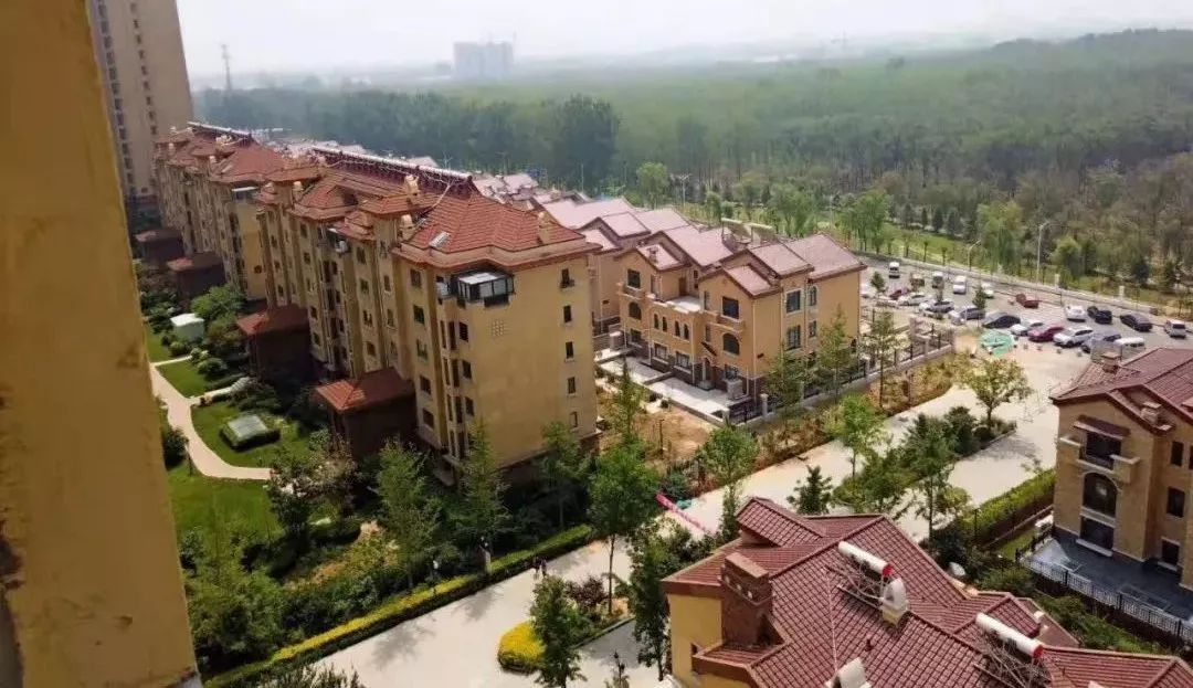 倒计时燃情相约荣耀前行72628日金鼎东南都会五周年庆典即将开幕