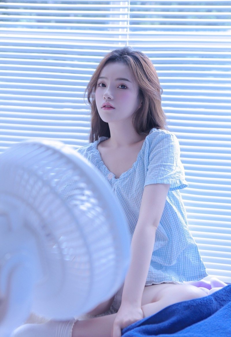 凤栖阁:气质美女-现代都市美女一组(257)