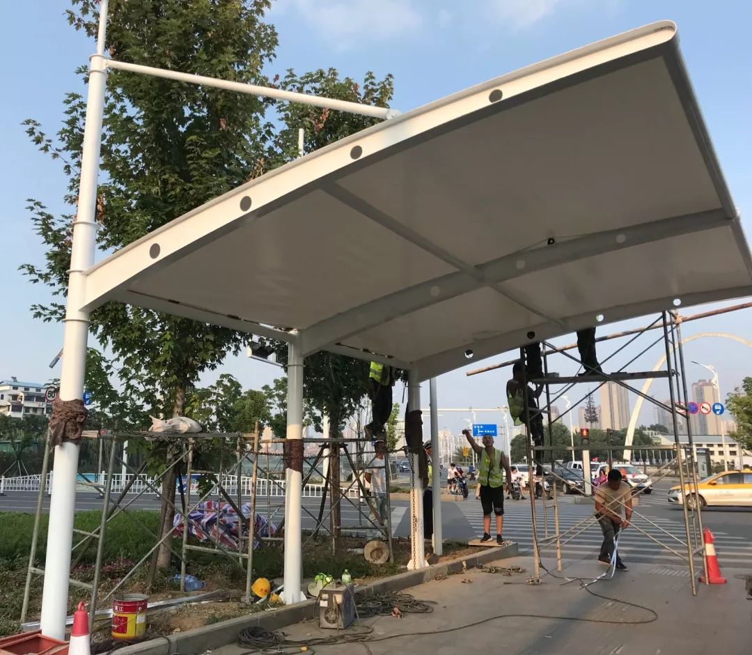 鄂州最新一批遮阳棚已亮相!你觉得如何?_安全岛