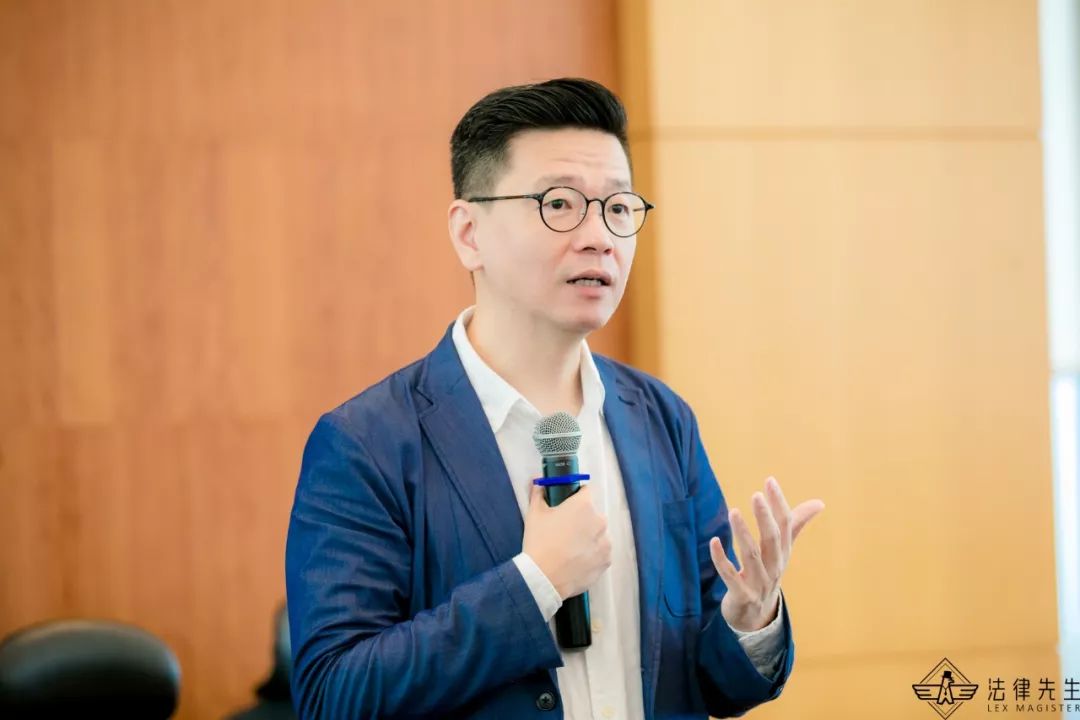 同时是2016年诺贝尔经济学奖提名专家▲林晨教授是香港大学经济及工商