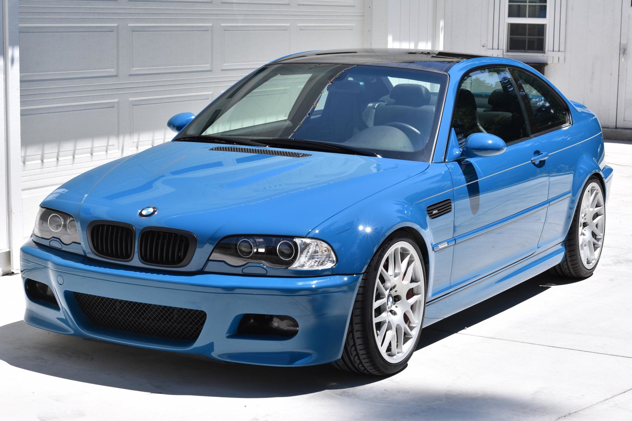 2003款手动bmwm3e46经典后驱