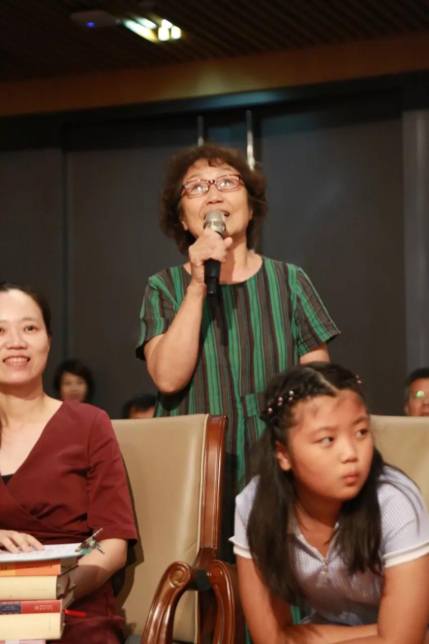 现场观众积极参与摄影丨汪弘杨李银辉席笛海互动嘉宾(席笛海,广东省