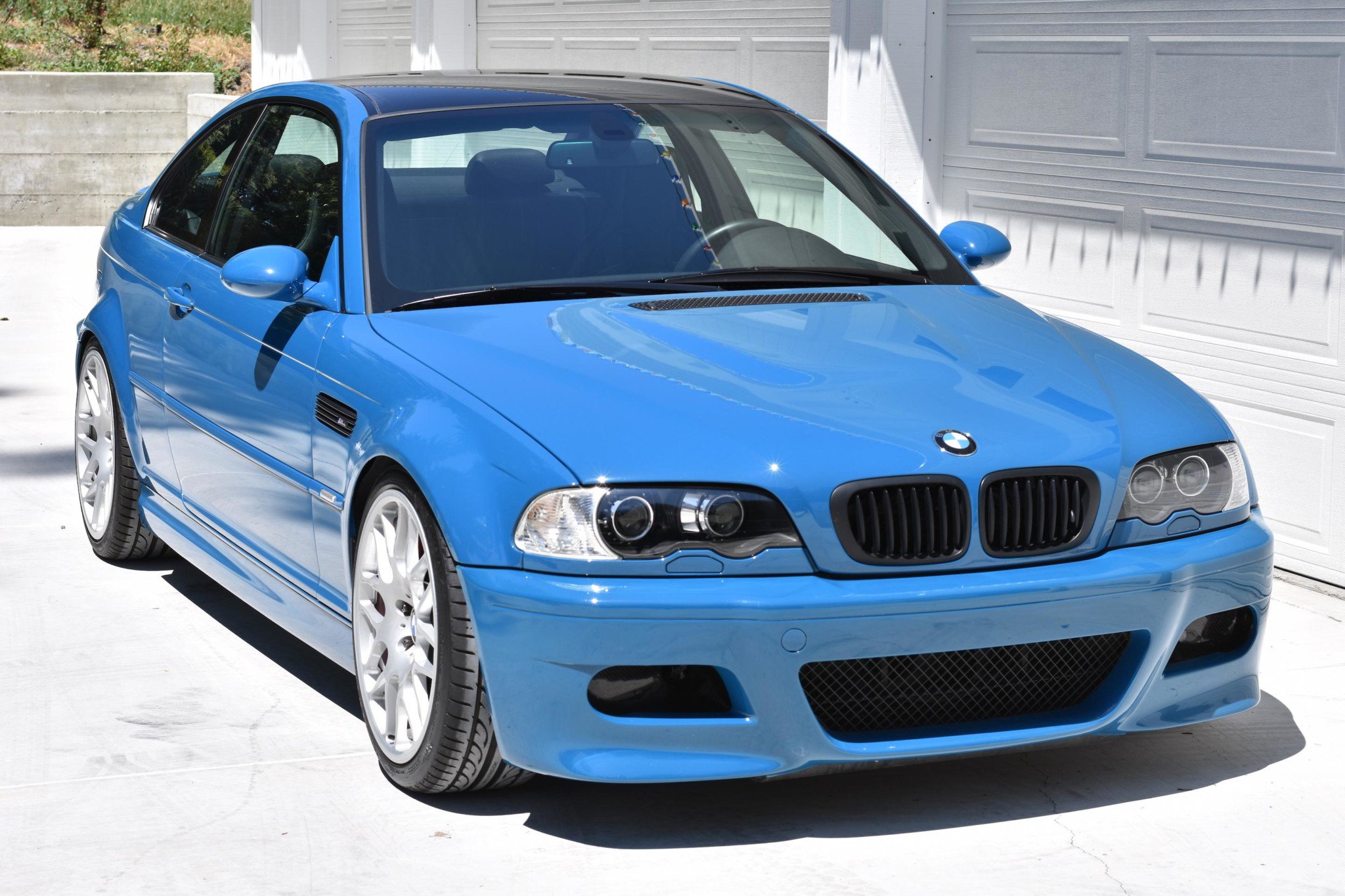 2003款手动bmwm3e46经典后驱