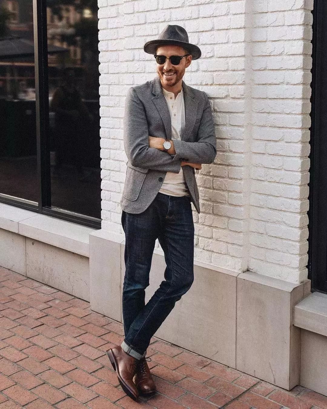 炎炎夏季除了t恤,polo衫,还有哪些上衣可以选?_亨利