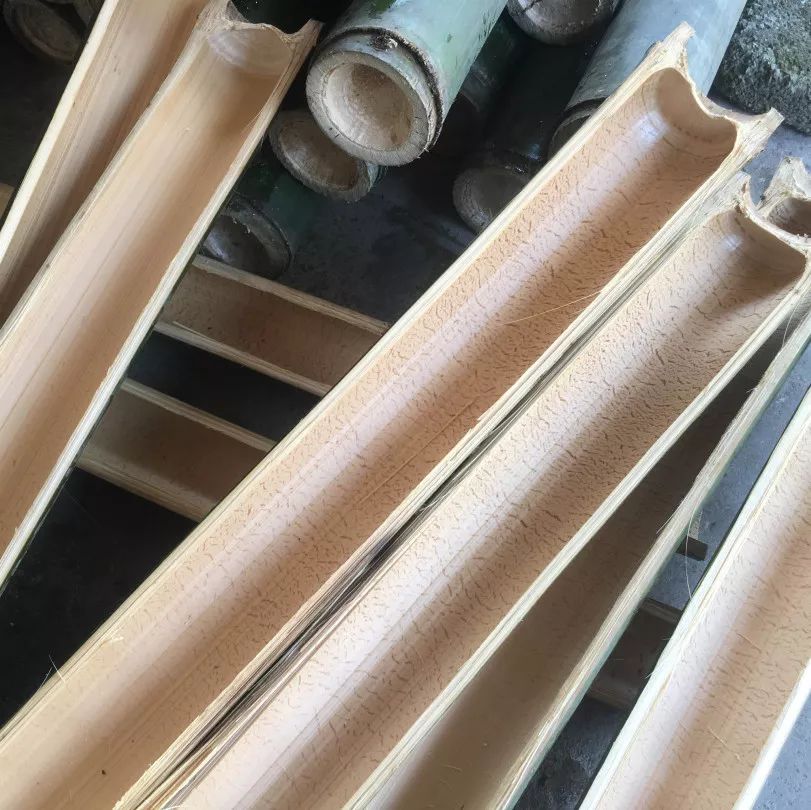 三伏天来左点算我要飞去中山三乡养生局竹筒菜