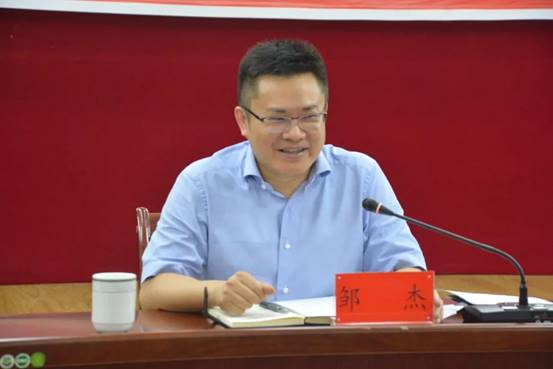 贵阳市南明区到龙坪镇调研脱贫攻坚结对帮扶工作