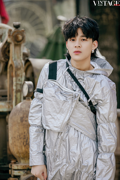 石凯发布全新个人单曲 《竹蜻蜓》带你回到夏日旧时光