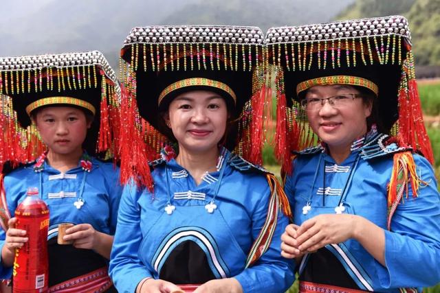 金秀盘瑶服饰,金秀瑶族服饰_大山谷图库