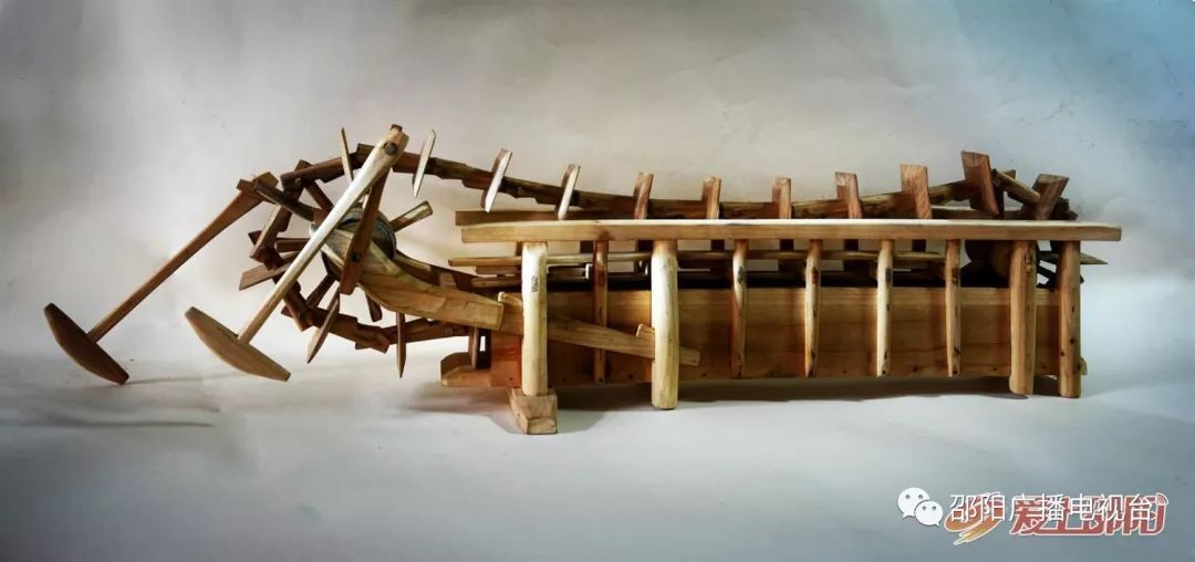 邵阳这项非物质文化遗产传承了21代!_龙骨水车