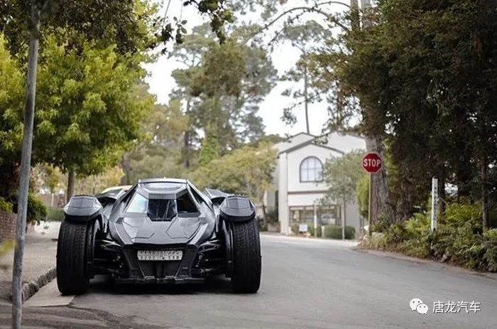 蝙蝠戰車現身荷蘭與英國街頭lamborghinilp5604改裝batmobile戰車