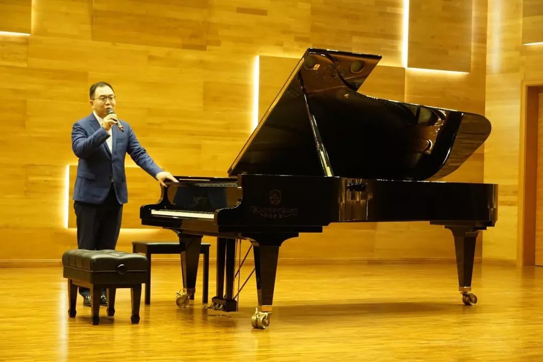 走进珠江钢琴 | 广州"三会"2019倾听会员之声暨恺撒堡艺术家涂宇亮
