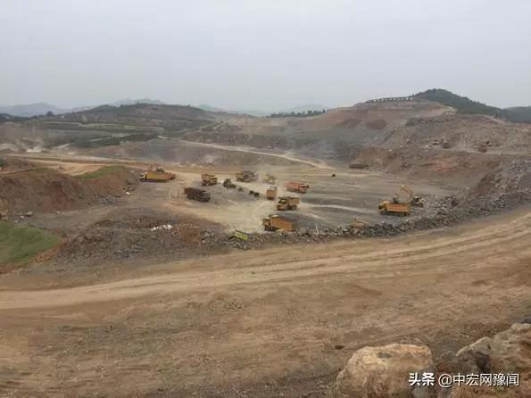 脱硫脱硝设备市场动态：环保工业的绿色守护者