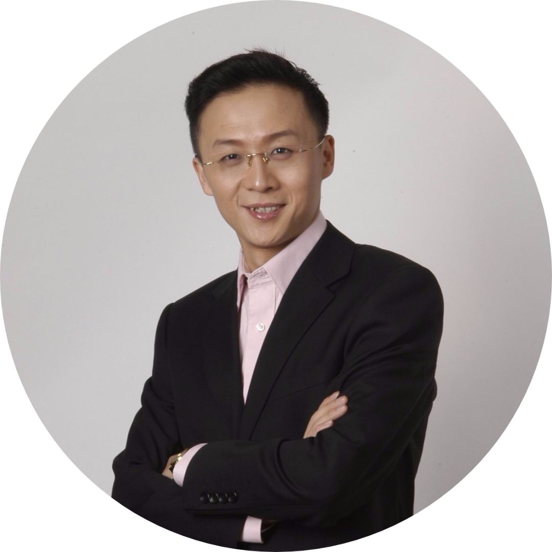 徐孟珂国家京剧院导演,国家一级演员,攻文武丑.中央音乐学院客座教授.